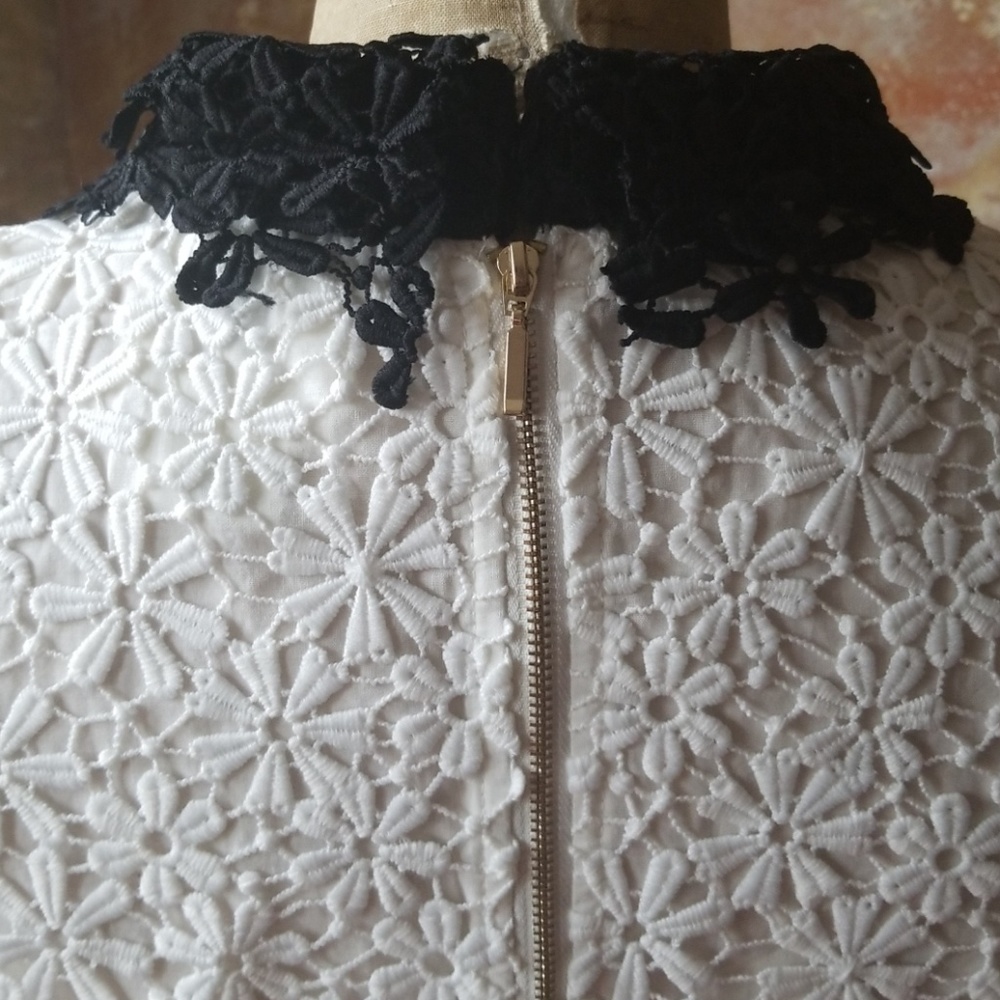 Anthropologir Crochet Top - Picture 5 of 6